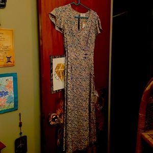 Beautiful flowery long dress